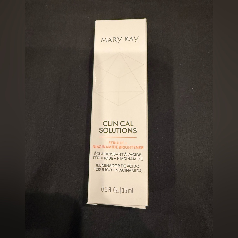Mary Kay Clinical Solutions Ferulic + Niacinimide Brightening Serum New in Box